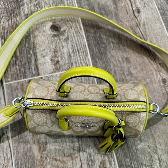 NWT Coach Outlet Lacey Crossbody In Signature Canvas - Picture 6 of 10